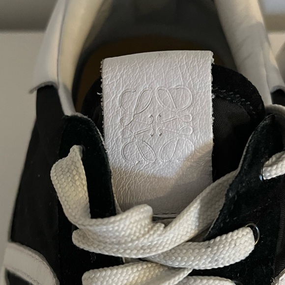 Authentic LOEWE Flow Runner In Nylon And Suede In Black/White - Picture 10 of 13